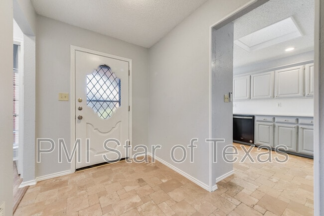 Photo - 2801 Hickory Bend Dr