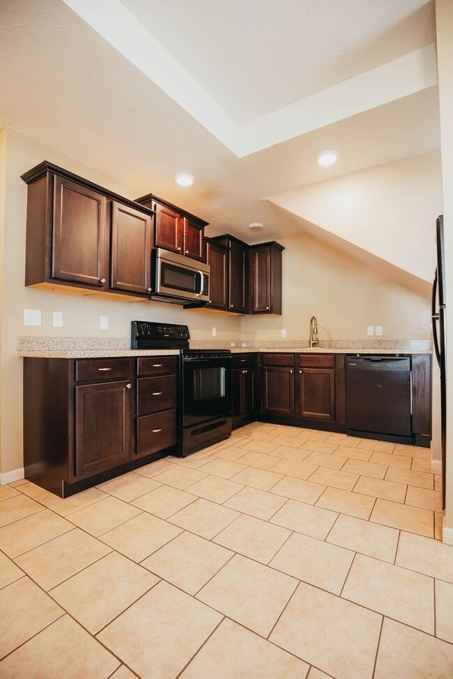 Photo - 512 S Main Ave Unit A