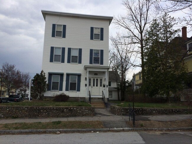Building Photo - 150 Orange St