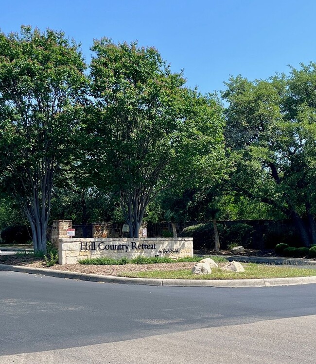 Discover this Like New 2/2 located in Del ... - Discover this Like New 2/2 located in Del ... House