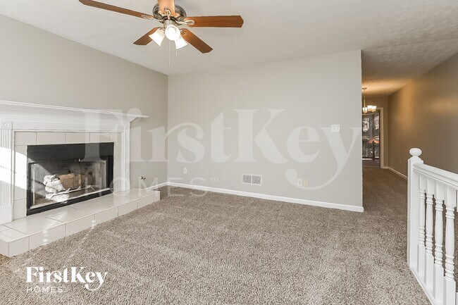 Photo - 4860 Wade Valley Way