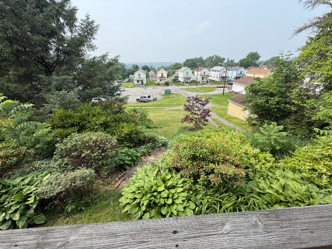 Photo - 102 W Chartes St Unit B