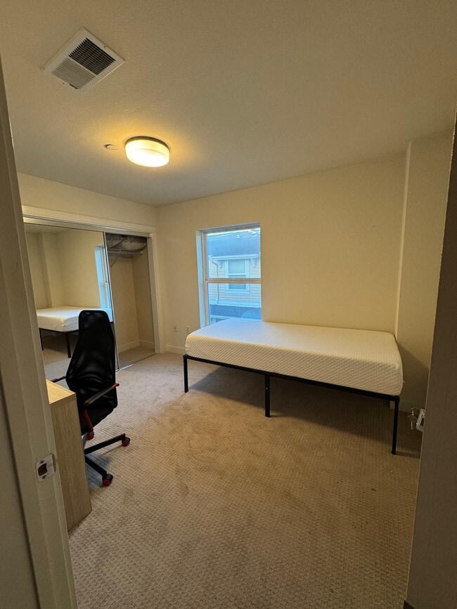 Photo - 179 Cahill Park Dr