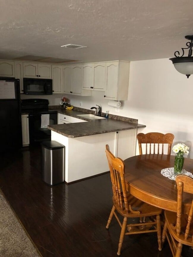 Photo - Beautiful Downtown Home!