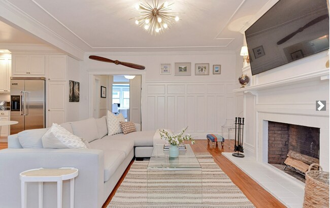 Photo - 345 Commonwealth Ave Unidad 8