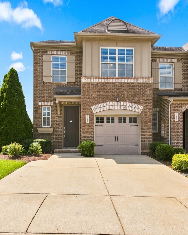Photo - 2065 Newark Ln