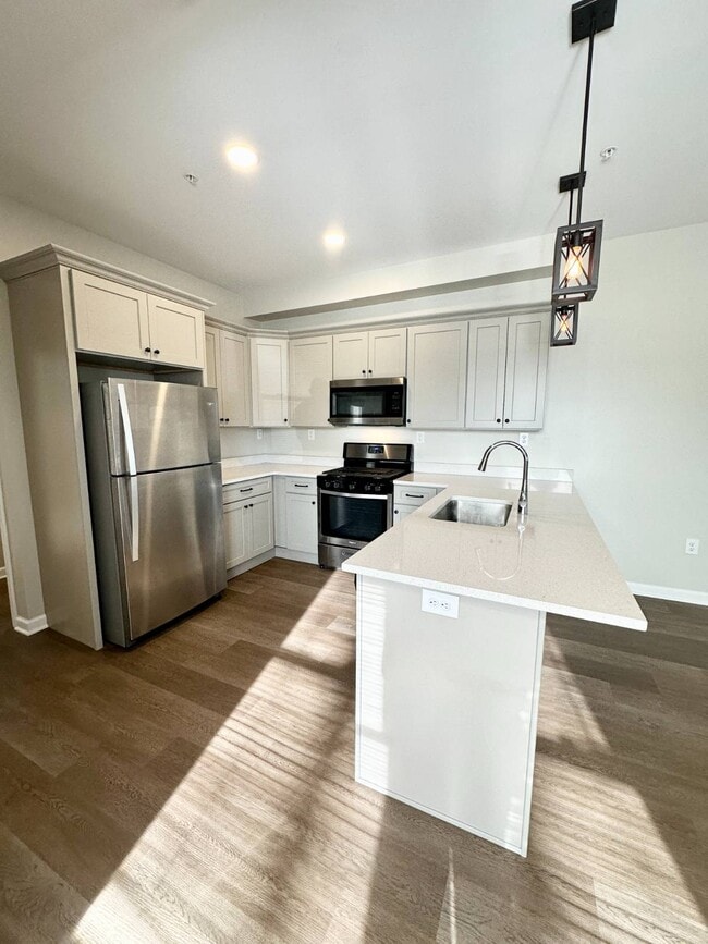 Building Photo - 1 Exchange St