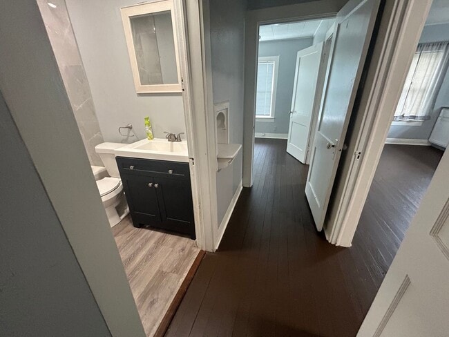 Photo - 1433 12th St