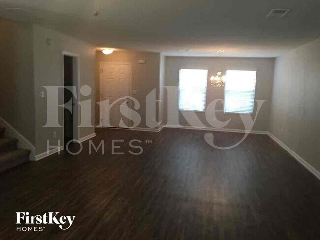 Photo - 1777 Watling St
