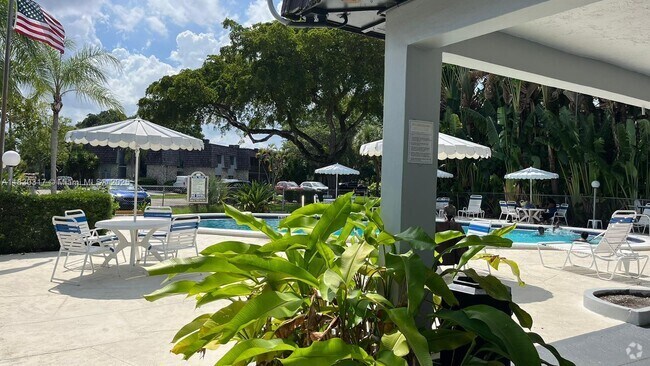 Building Photo - 3109 Oakland Shores Dr Unit G102 Rental