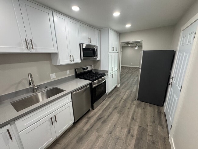 Photo - Recently Remodeled 2BD/1BA Duplex Near Downtown Livermore!