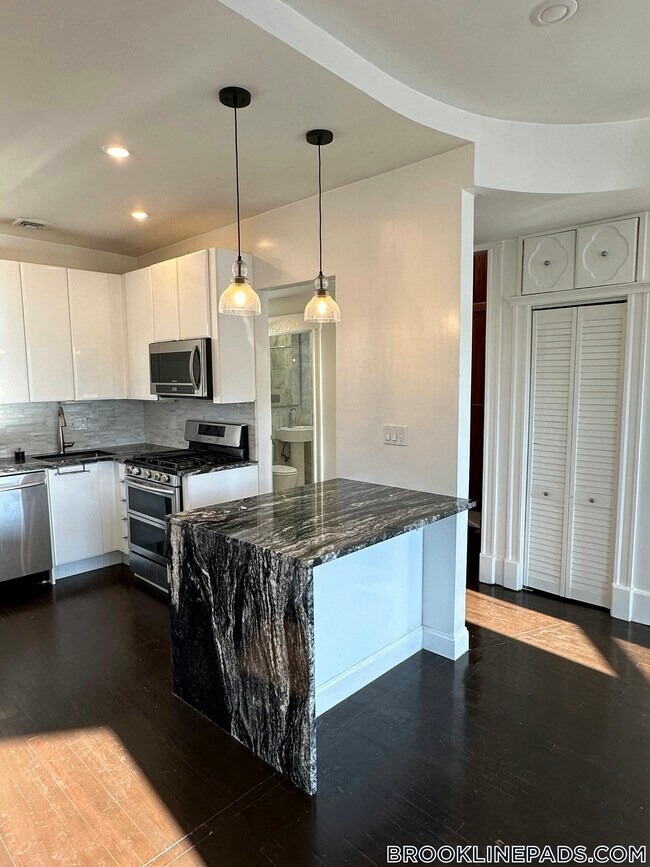 Photo - 40 Cameron St Unit 4