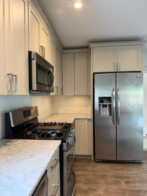 Photo - 2252 Howard Dr