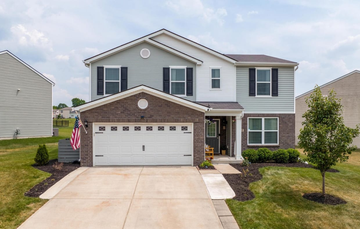 Beautiful House - Beautiful House- Perfect for an Executive ...