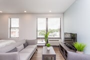 Vancouver - Living Area