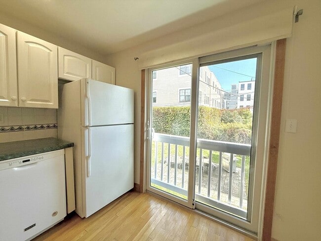 Photo - 180 K St Unidad 1