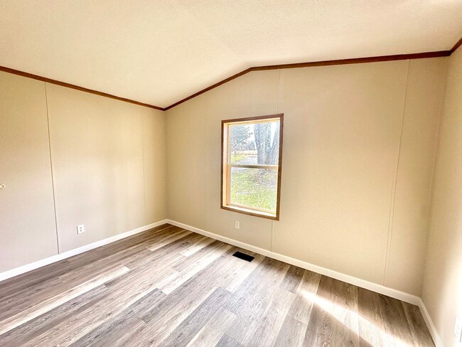 Photo - 90 Yankee Folly Rd House