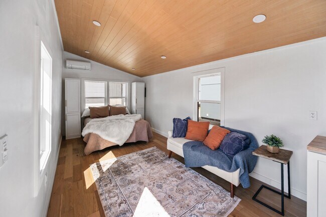 Photo - 2015 Union School Rd SW