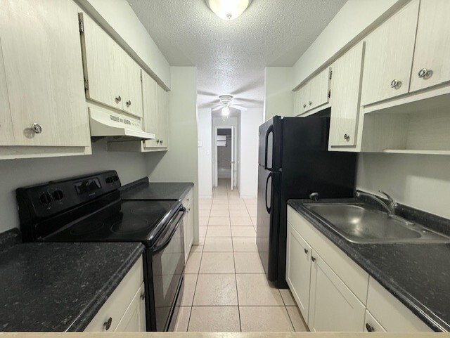 Photo - Palm Terrace