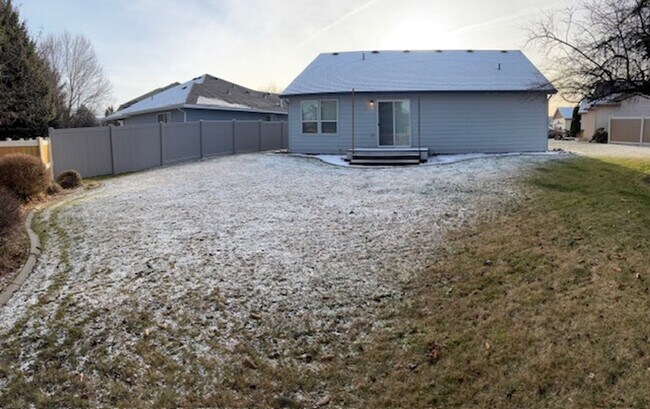 Photo - $2,350 / 3br - 1240ft2 - ?? NICE Valley 3Bd 2Ba Rancher! Ready Now! #1338 ?? (Spokane Valley)