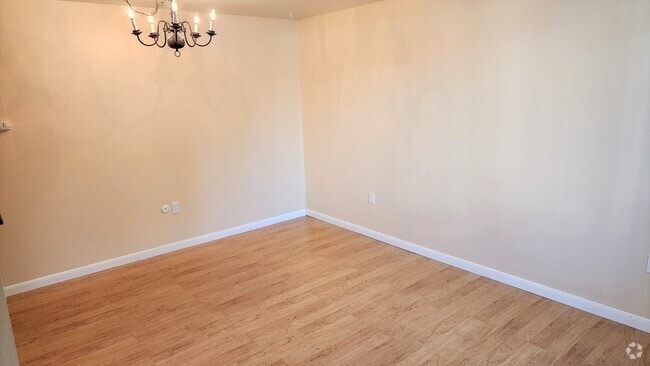 Building Photo - 918 S Logan St Unit 103 Rental