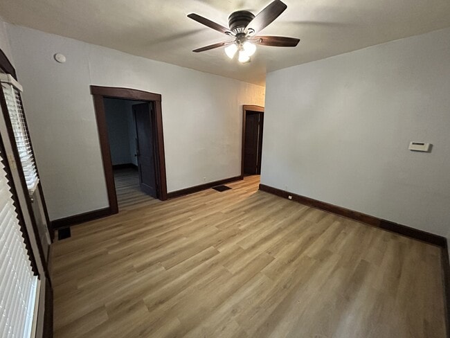 Photo - 406 S College Ave