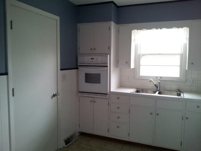 Photo - 1016 Christopher St