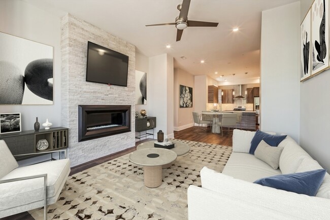 Photo - 4830 S St Lawrence Ave Unidad 1