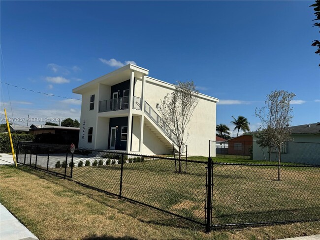 Photo - 526 NW 6th St Unit A