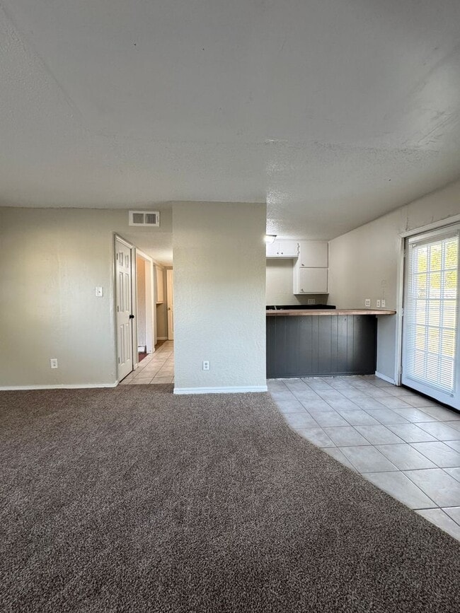 Photo - 1205 NW Euclid Ave