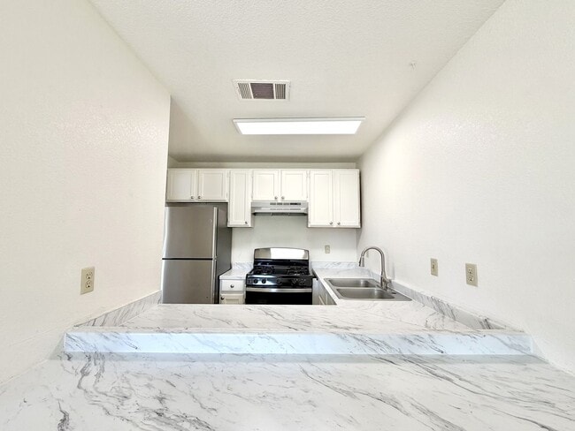 Photo - 66738 Taco Way Unit B