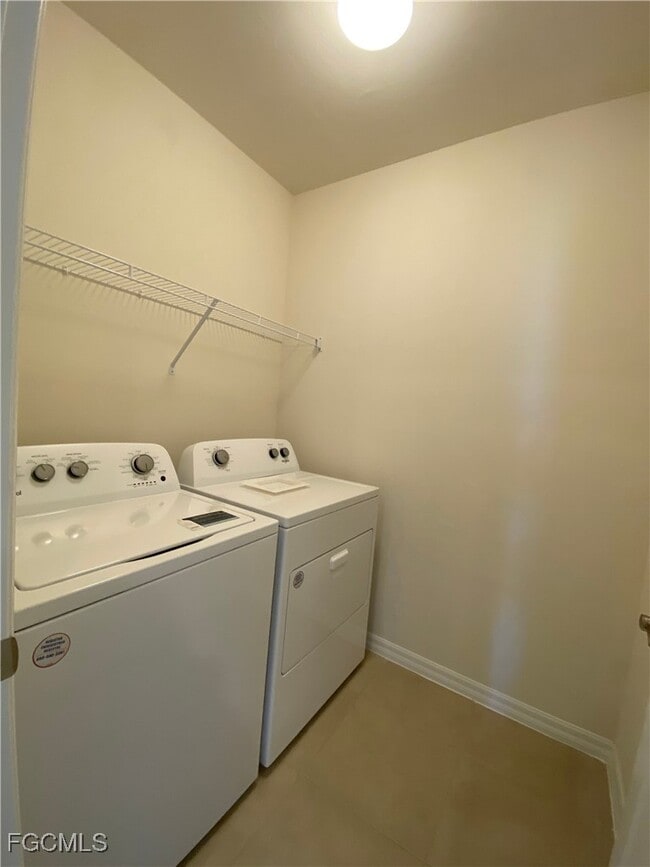 Photo - 1913 NW 24th Pl