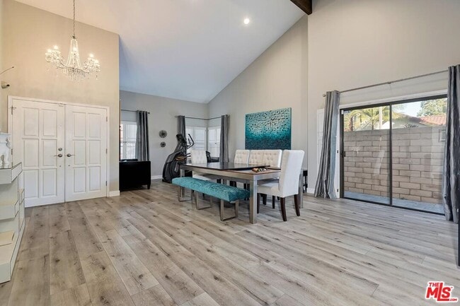 Photo - 10754 Garland Dr