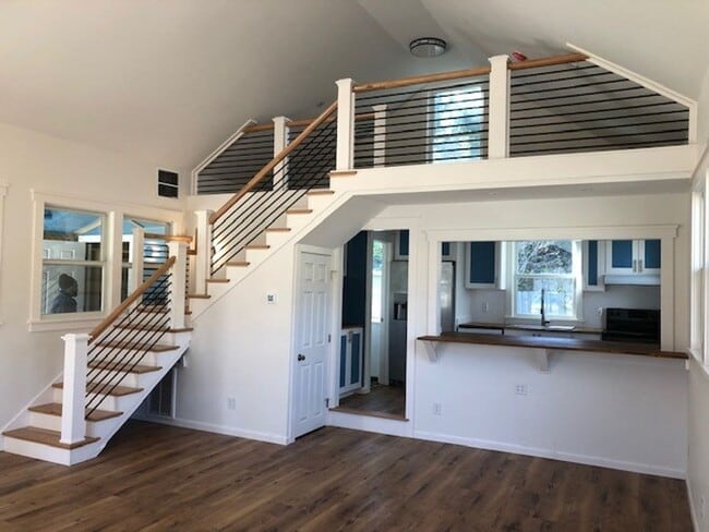 Photo - One Bedroom loft apartment for rent in Manteo