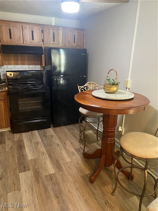 Photo - 2716 Bailey St NW