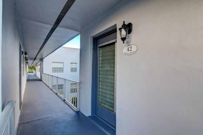 Photo - 42 Burgundy A Unit A