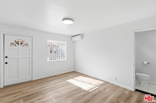 Photo - 2542 Thurman Ave.