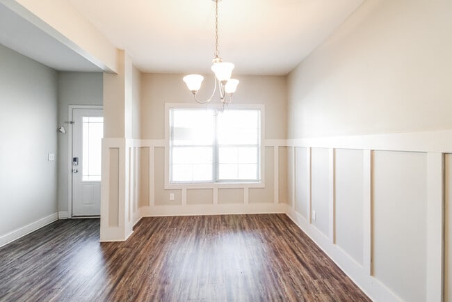 Photo - 408 Pearl St