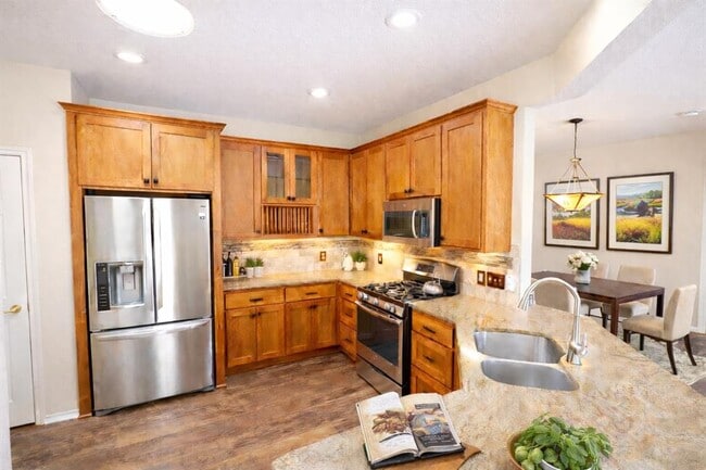 Photo - 235 Bonham Loop