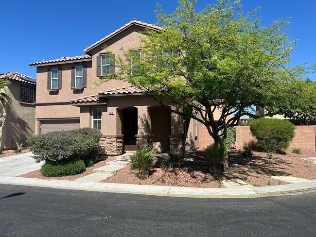 Photo - Fort Apache & Blue Diamond