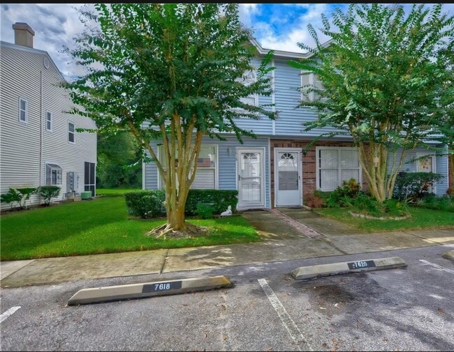 Building Photo - 7618 Colonial Ct