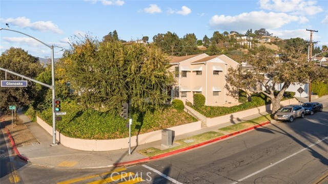 Photo - 1305 E Glenoaks Blvd Apartamento Unidad D