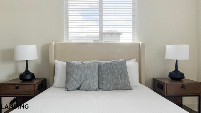 Photo - 9650 52nd Ave E Unidad 1-309