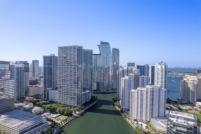 Building Photo - 300 Biscayne Blvd Way Unit 1604 Rental