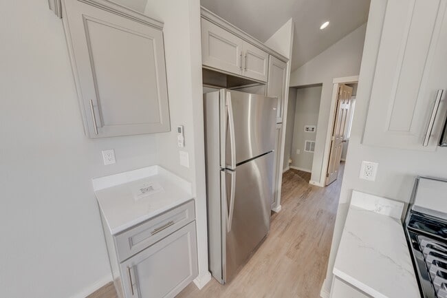 Photo - 1600 Silver Creek Rd