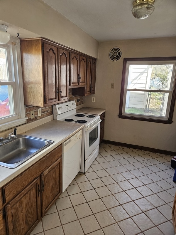 Photo - 1529 Myrtle Ave