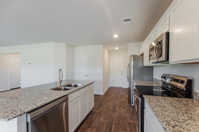 Photo - 165 King Buck Dr