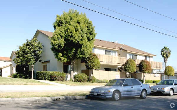 Photo - Franklin Luxury Apartments