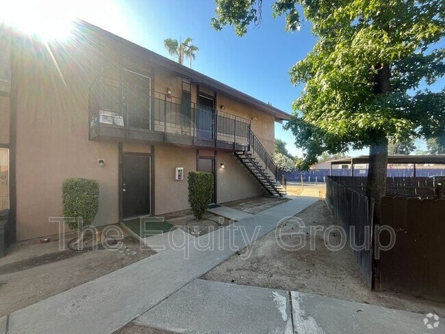 Building Photo - 3505 W Campus Ave. Rental