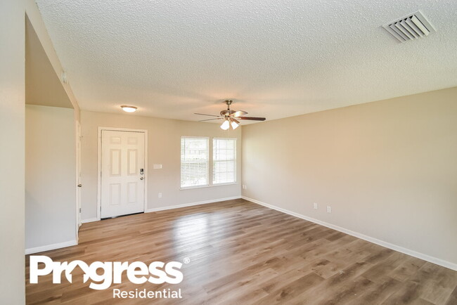 Photo - 7118 Newman Lake Ct